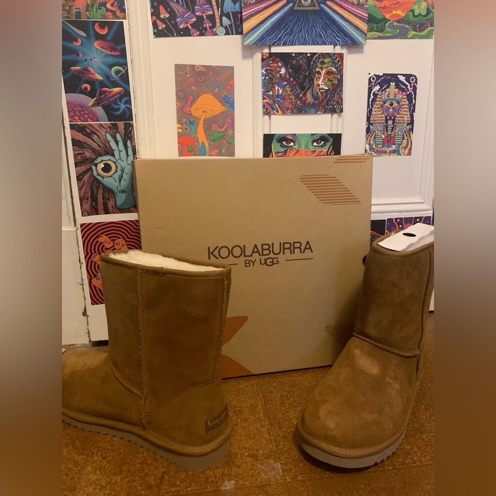 Koolaburra Tan Suede Winter Rain Boots Cozy Style